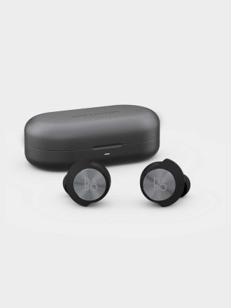 Adaptive wireless earbuds